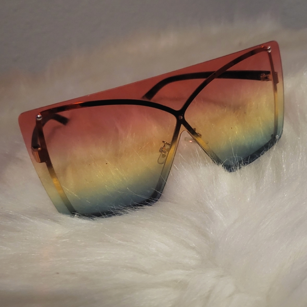 💕Badass Multicolor Sunnies!